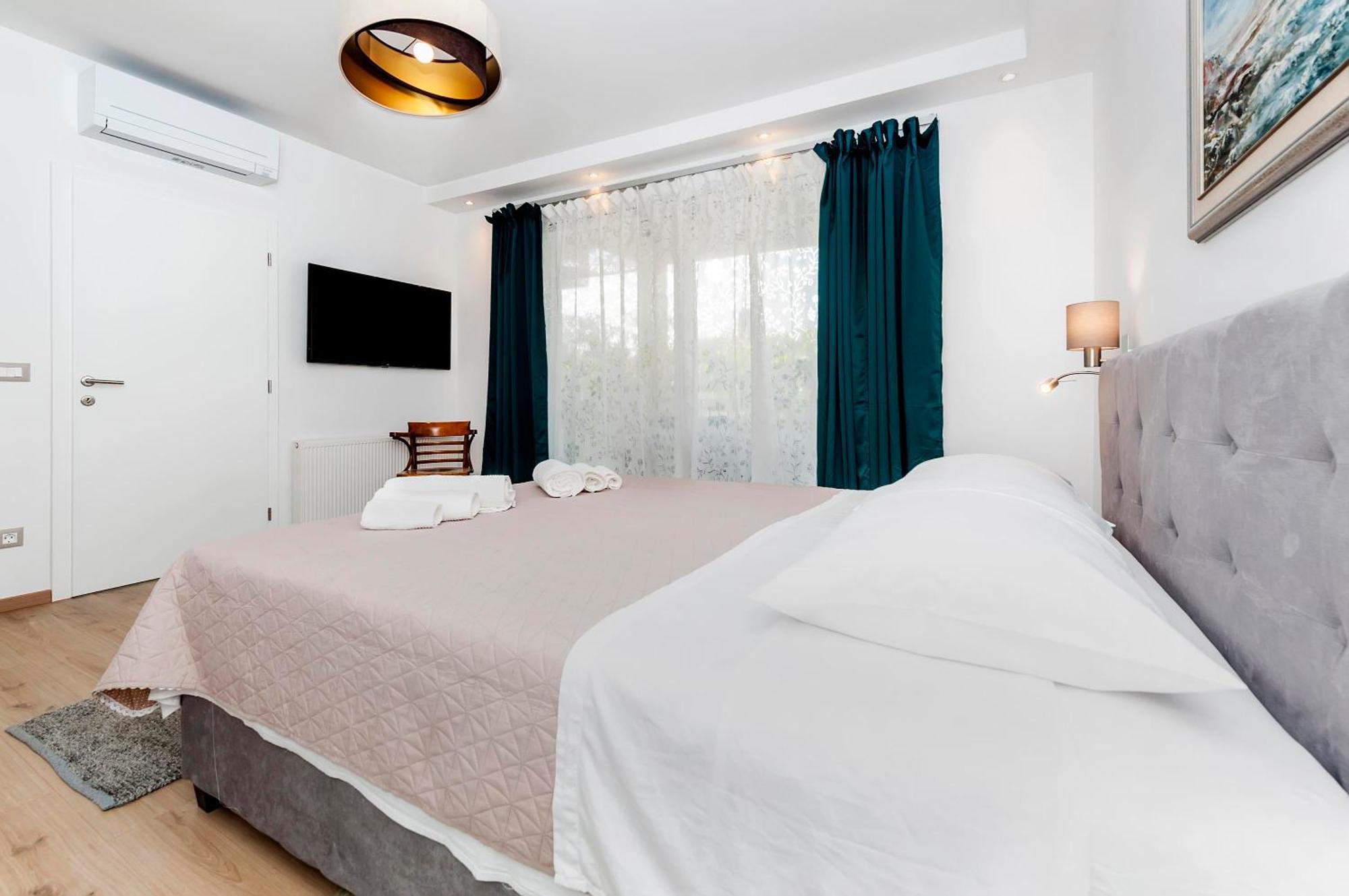 Apartments El Corsaro ロヴィニ 部屋 写真